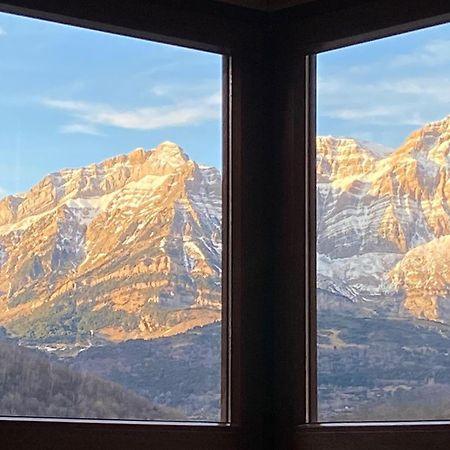 Vistas A Pie De Pistas Y Wifi Apartment Panticosa Ngoại thất bức ảnh