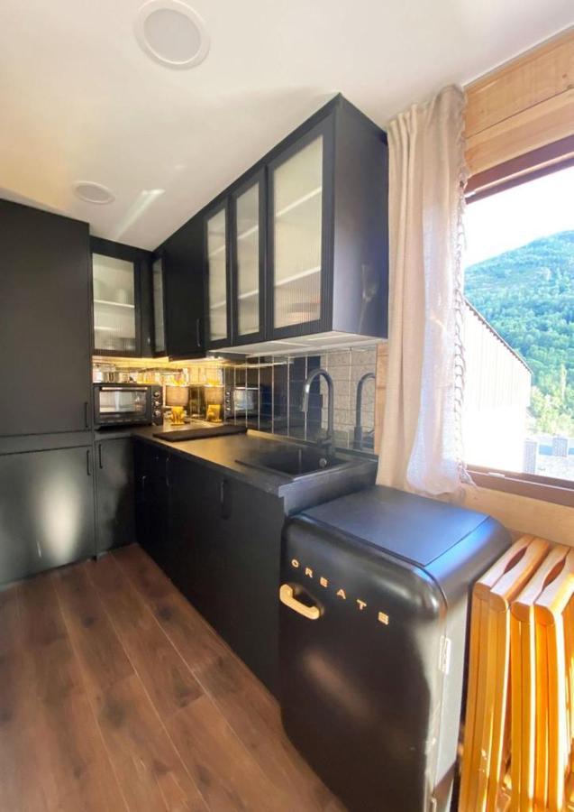 Vistas A Pie De Pistas Y Wifi Apartment Panticosa Ngoại thất bức ảnh