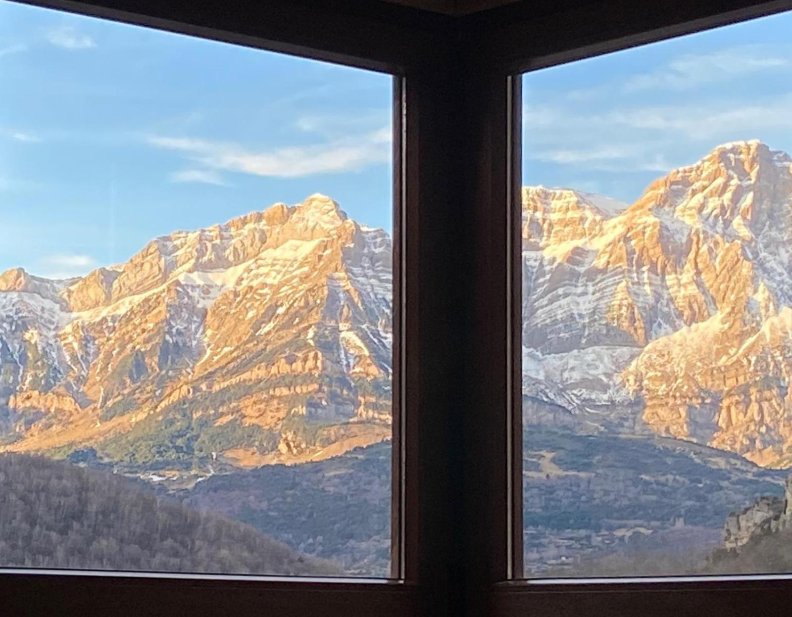 Vistas A Pie De Pistas Y Wifi Apartment Panticosa Ngoại thất bức ảnh