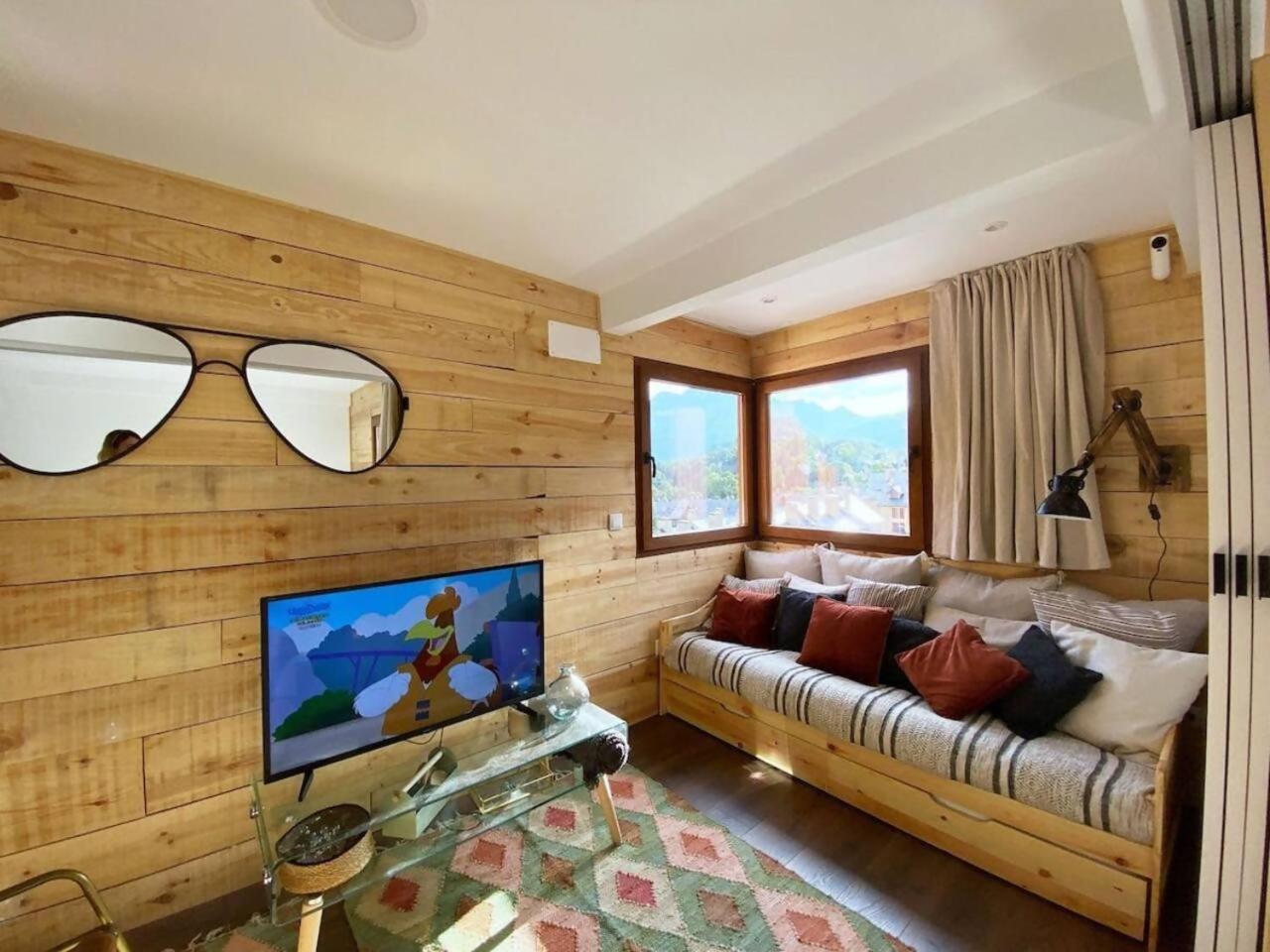 Vistas A Pie De Pistas Y Wifi Apartment Panticosa Ngoại thất bức ảnh